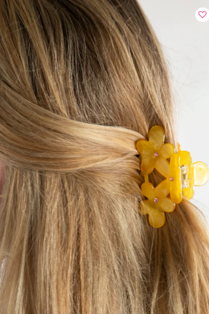 Blossom Cluster Hair Claw