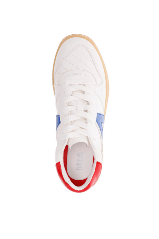 Vesta Sneaker