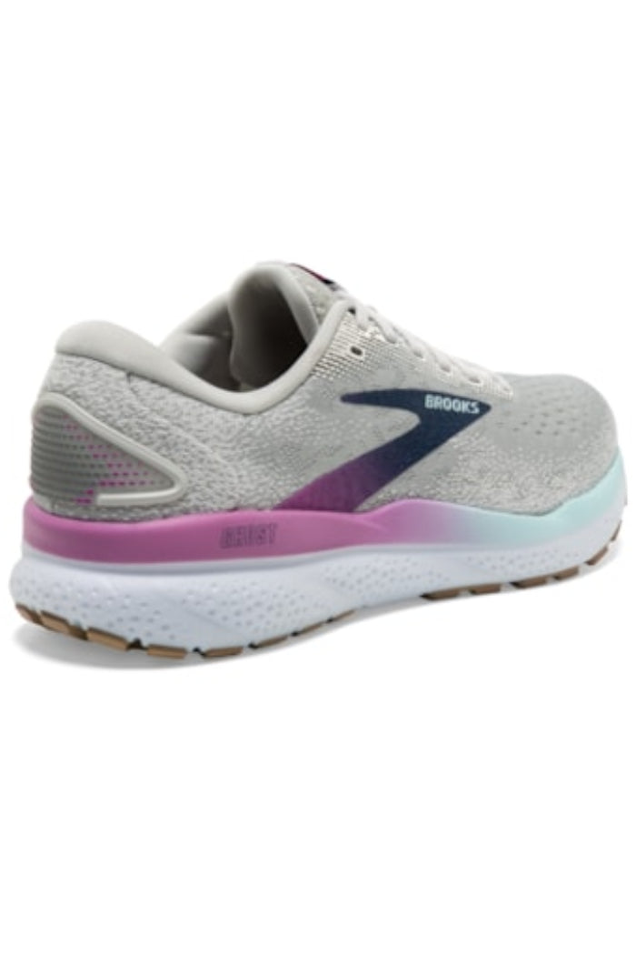 Women's Ghost 16
