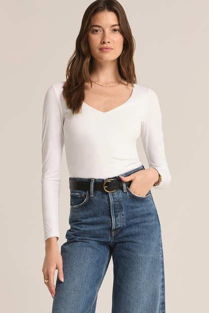 Avala Longsleeve So Smooth Top- White