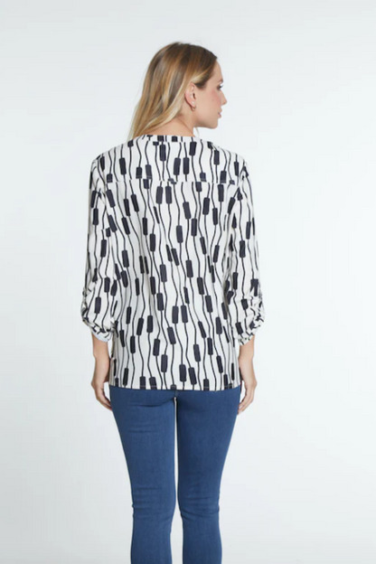 3/4 SLEEVE 2 POCKET BUTTON FRONT TOP
