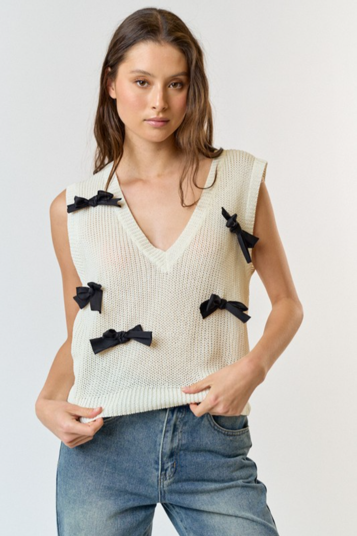 Bow Detail Sweater Vest