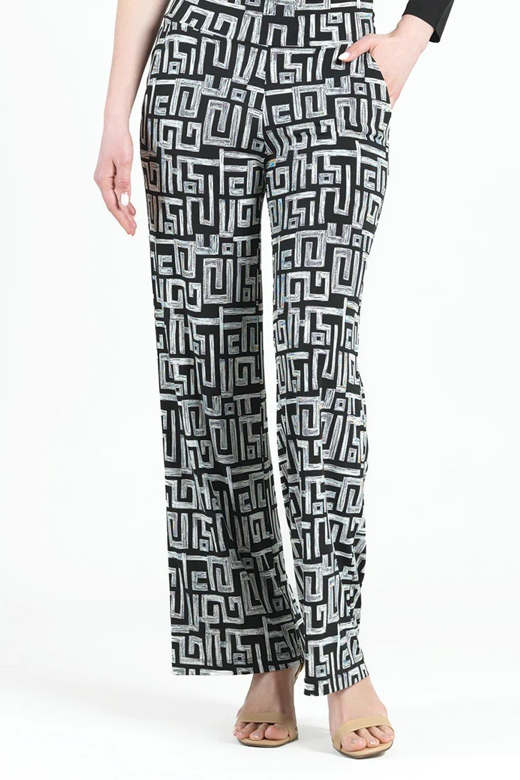 Textured Geo Lines Soft Knit Pull-On Pant