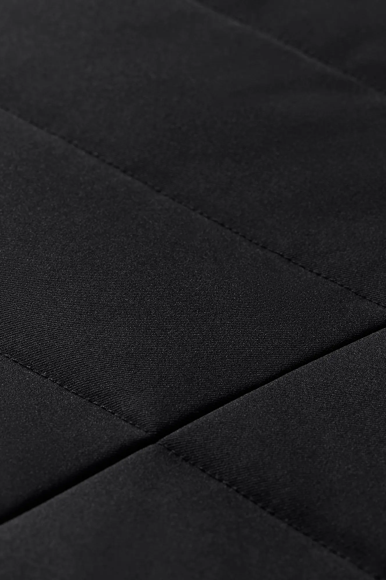 Aspen Vest - Black Solid