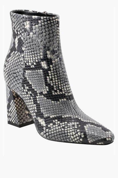 Yanara Bootie