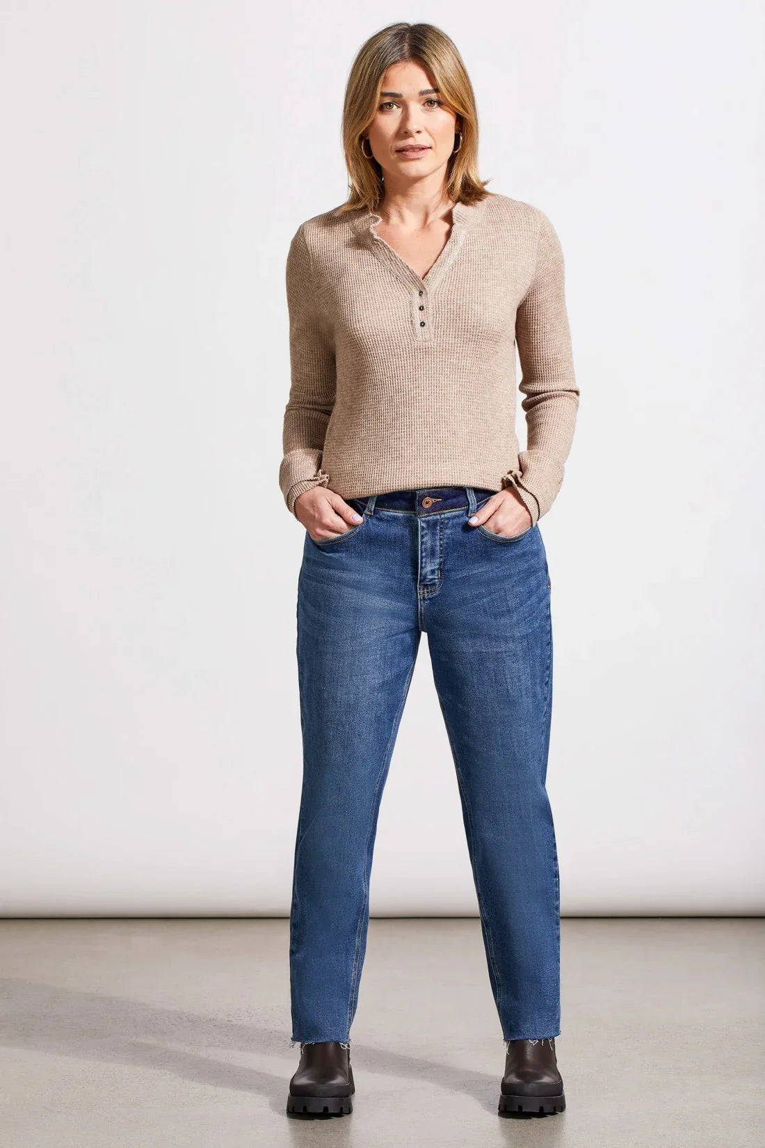 SOFT WASHED WAFFLE HENLEY TOP WITH BUTTONS