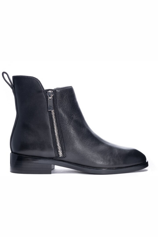 Yearling Bootie