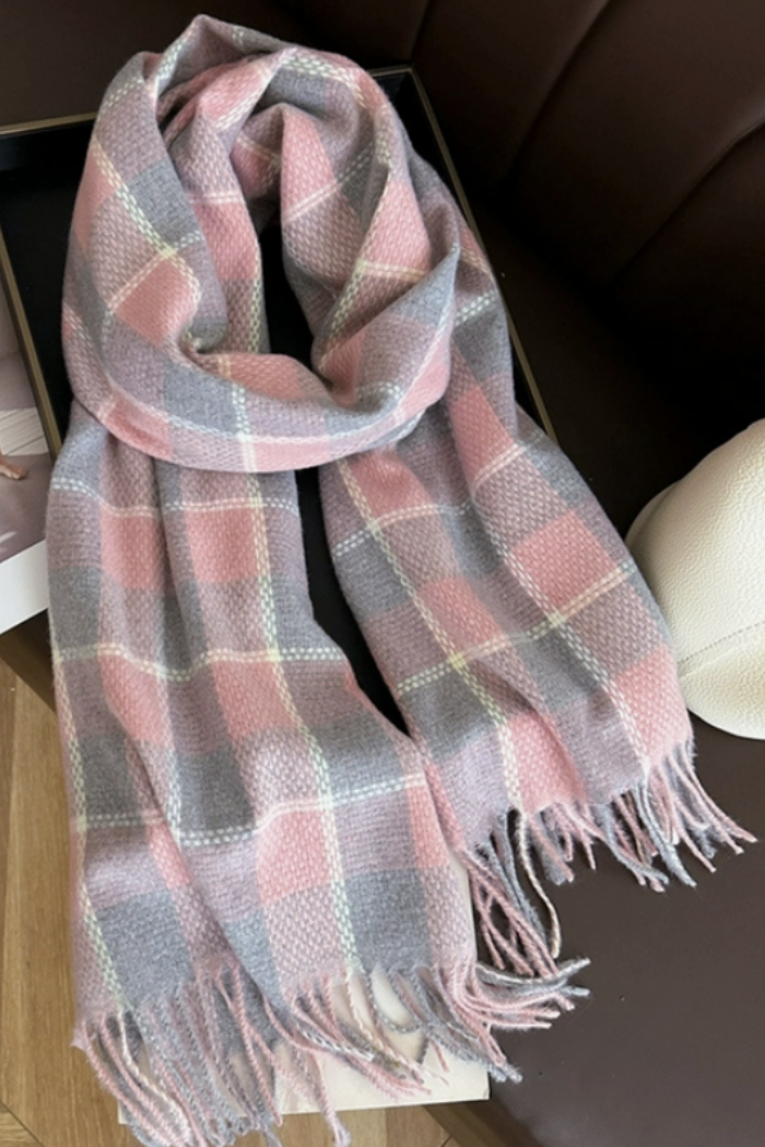 Winter Fashion Tassle Scarf