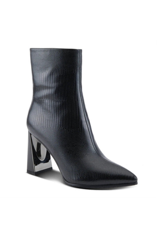 Azura Attention Boot