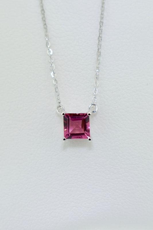 18kt White Gold Tourmaline Necklace