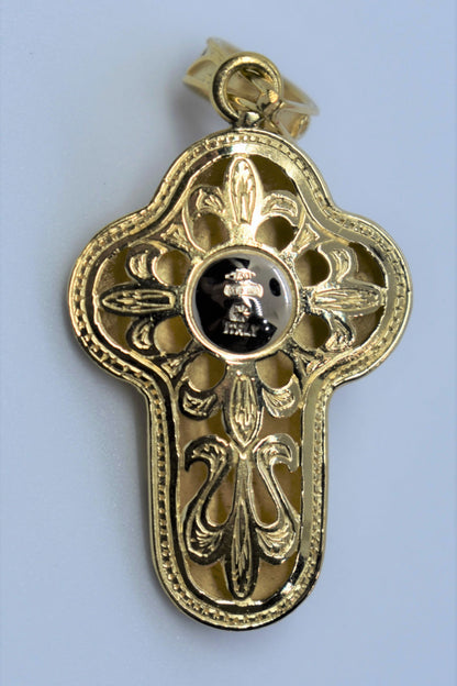 18kt Yellow Gold Garnet Cross Pendant