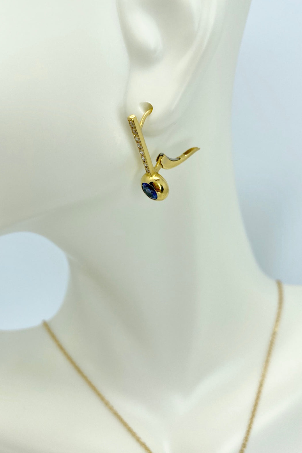 18kt Yellow Gold Sapphire & Diamond Earrings
