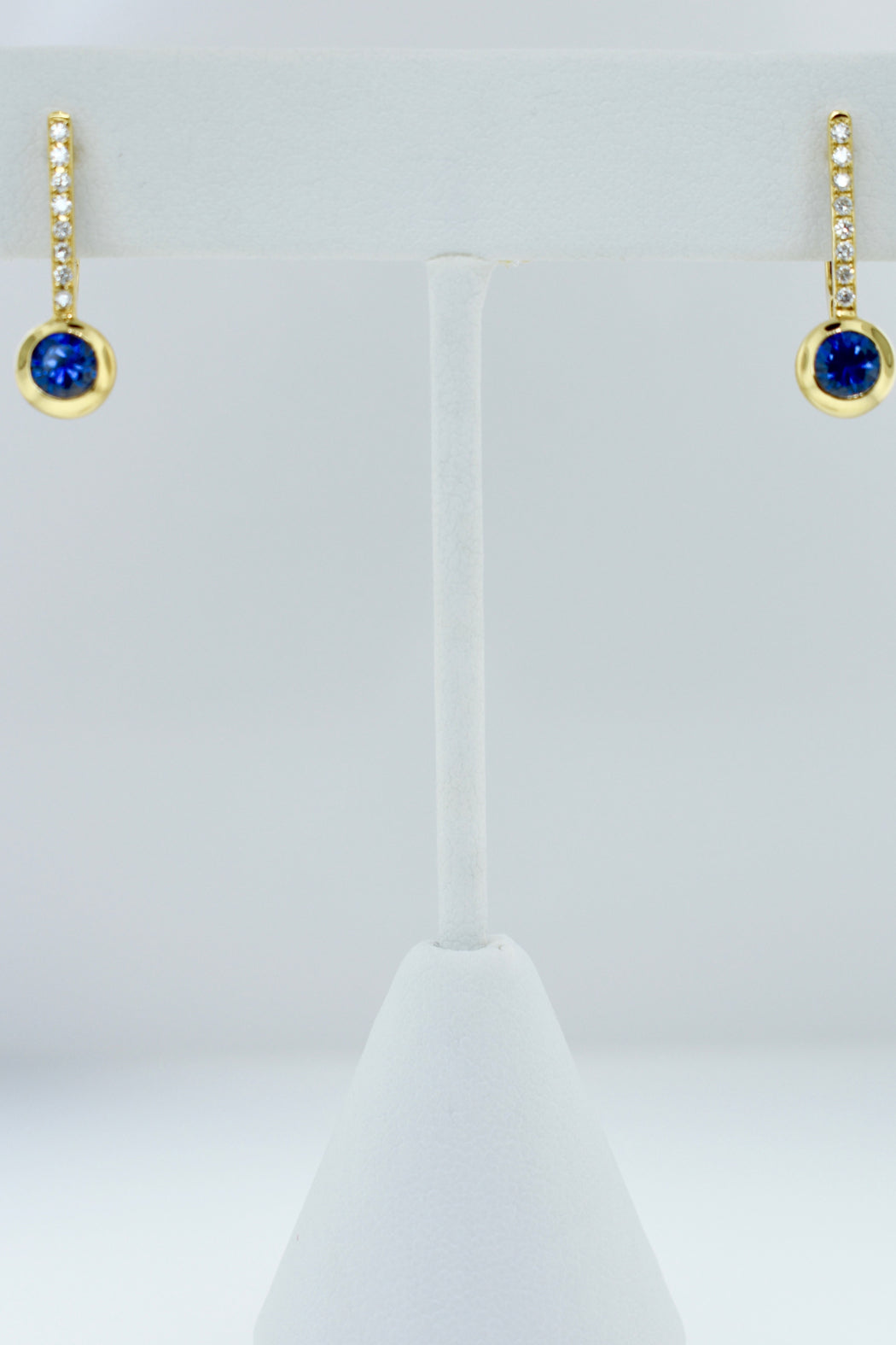 18kt Yellow Gold Sapphire & Diamond Earrings