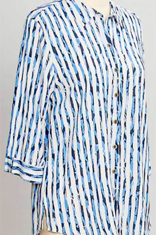 3/4 sleeve print stripe shirt in aqua, black, and white