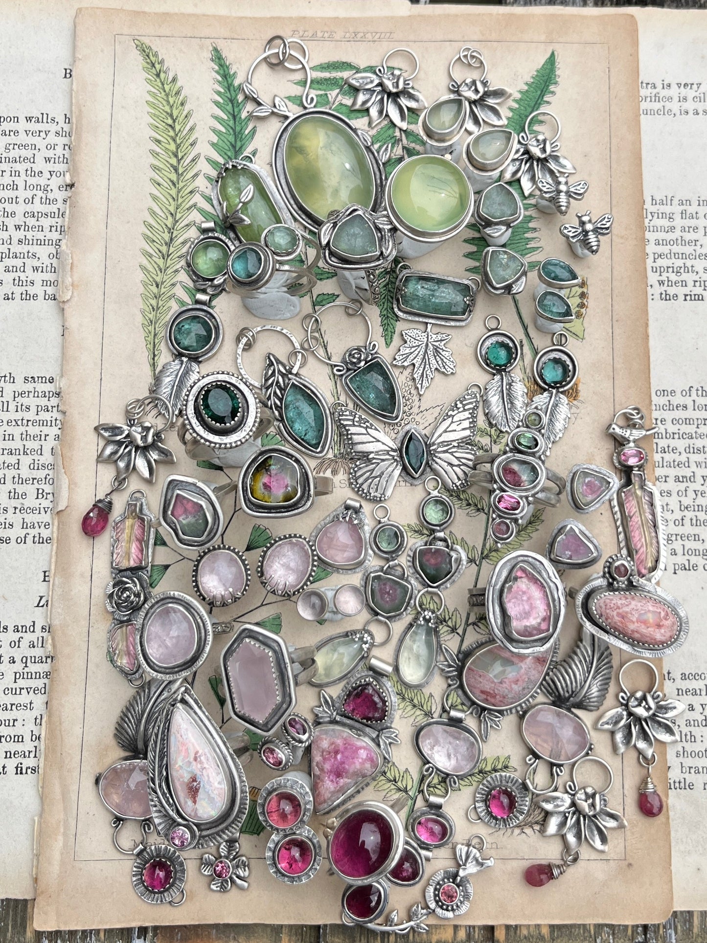 Bi-color Tourmaline Broken Feather Necklace with Flower Adornment ￼