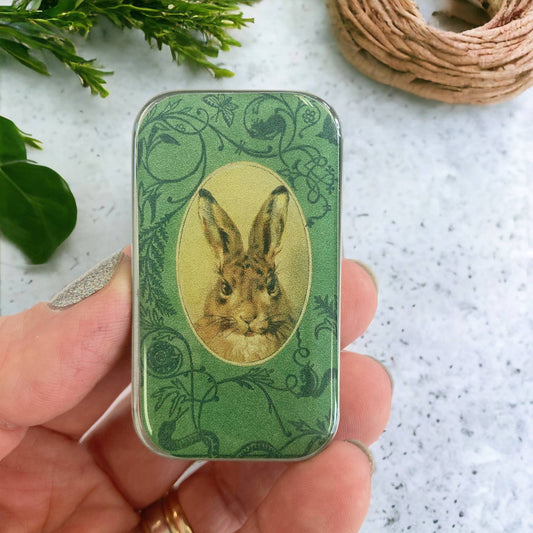Bunny notions tin, stitch marker tin: Small