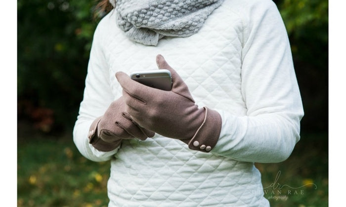 Women's Touchscreen-Compatible Fleece Gloves