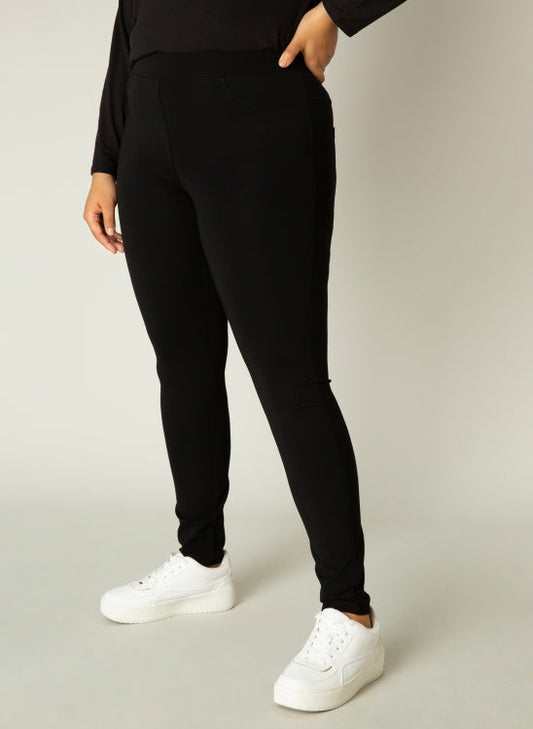Base Level Arnika Pants
