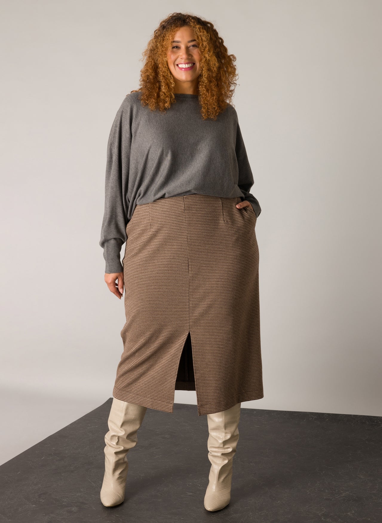 Yesta Straight Skirt (Rizana)