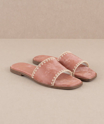 THE EMMIE SANDAL