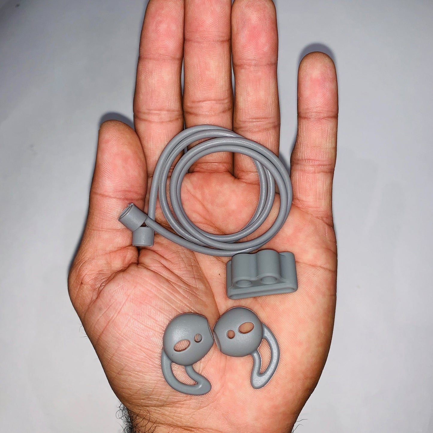 AirPods 1 & 2 Accessories 3 in 1 Anti Lost Gear