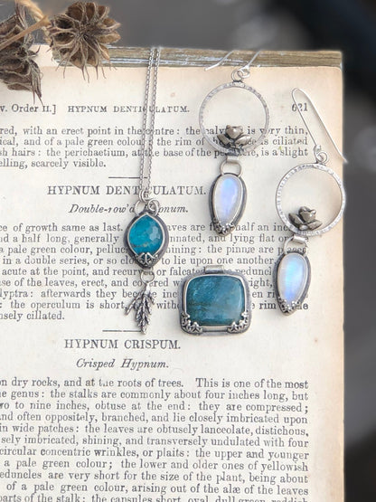Apatite Marquise Branch Necklace