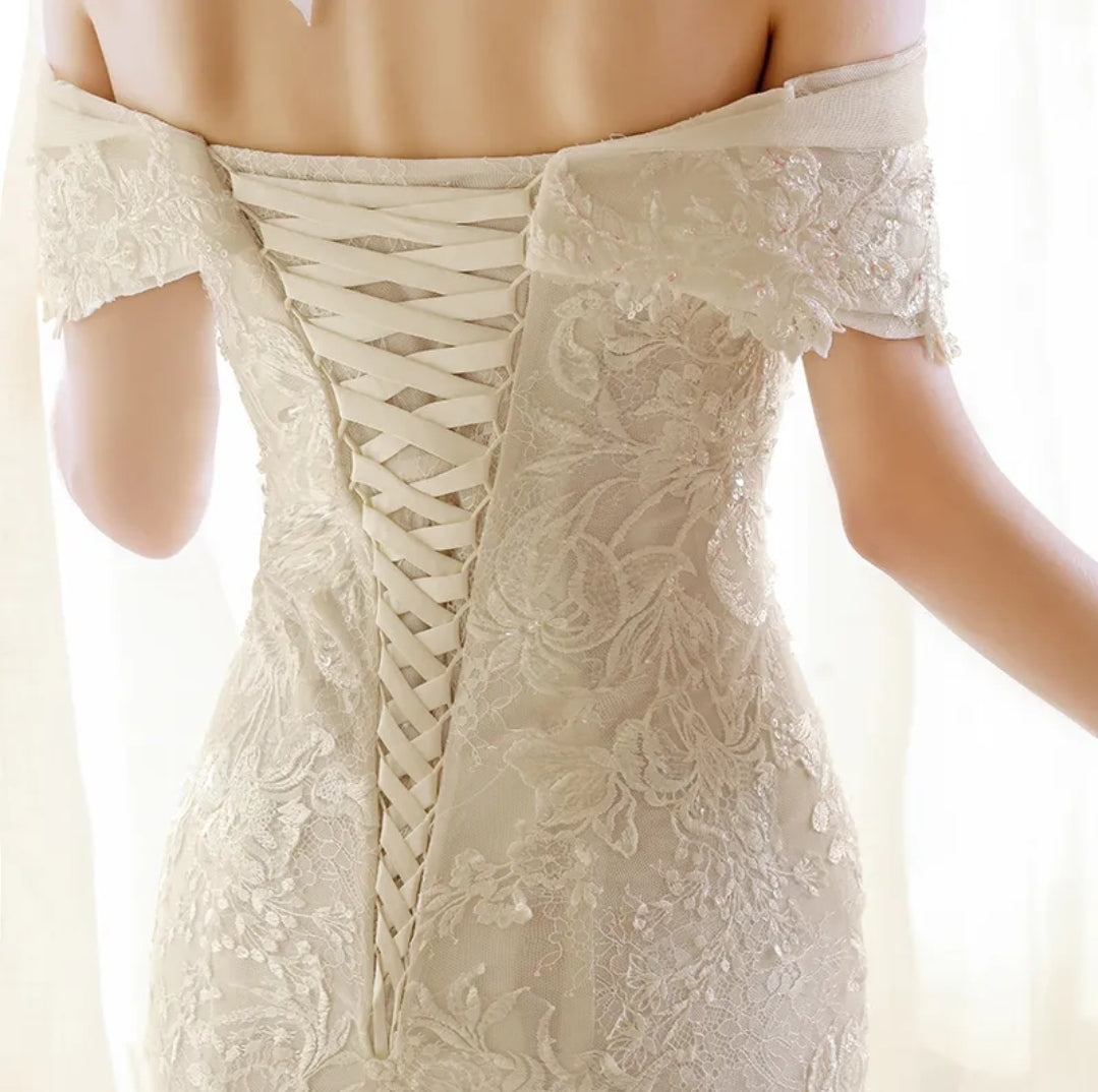 Boho Sweetheart Lace Lace Up Back Mermaid Wedding Dress