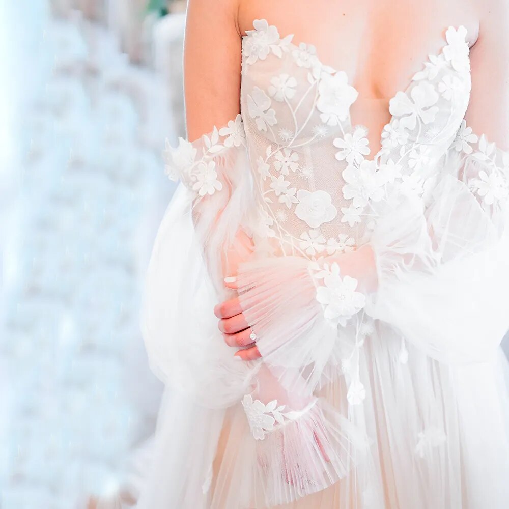 Boho Off Shoulder Long Bishop Sleeves Floral Appliqued Ruched Mesh Sweetheart Pricess A Line Wedding Dress