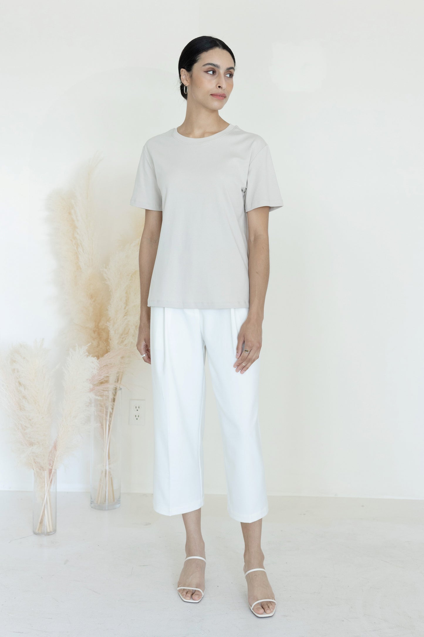 The Basic Everyday Tee Loose Fit Sand