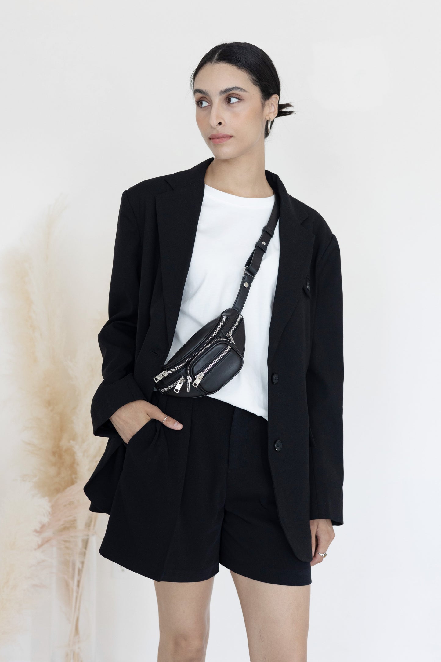 The Basic Everyday Tee Loose Fit White
