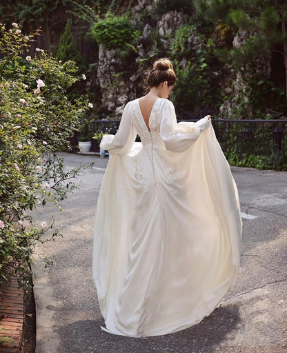 Boho Long Puff Sleeves Chiffon Round Neck Backless Appliqued Plus Size Wedding Dress