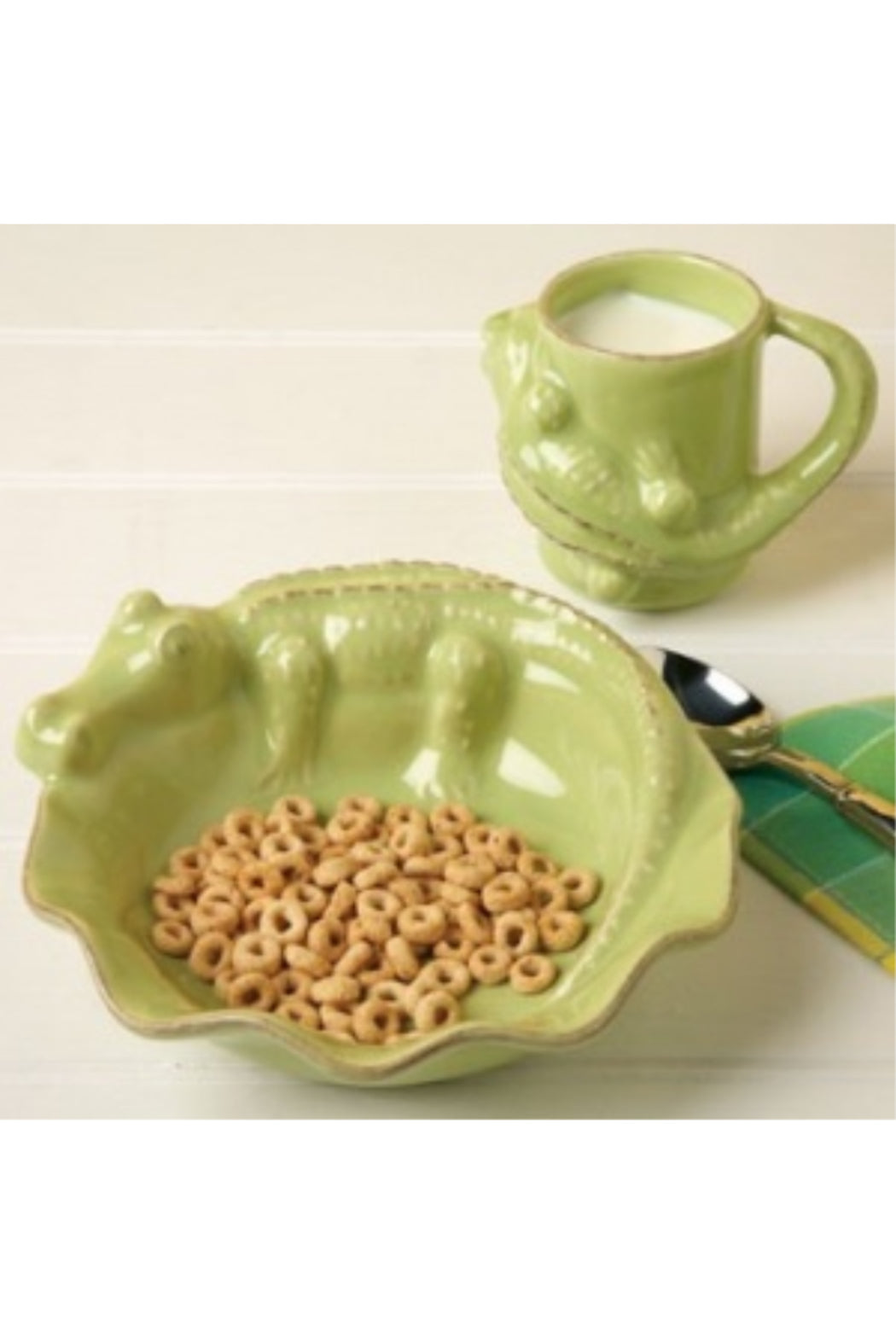 ALLIGATOR PLATE AND MUG