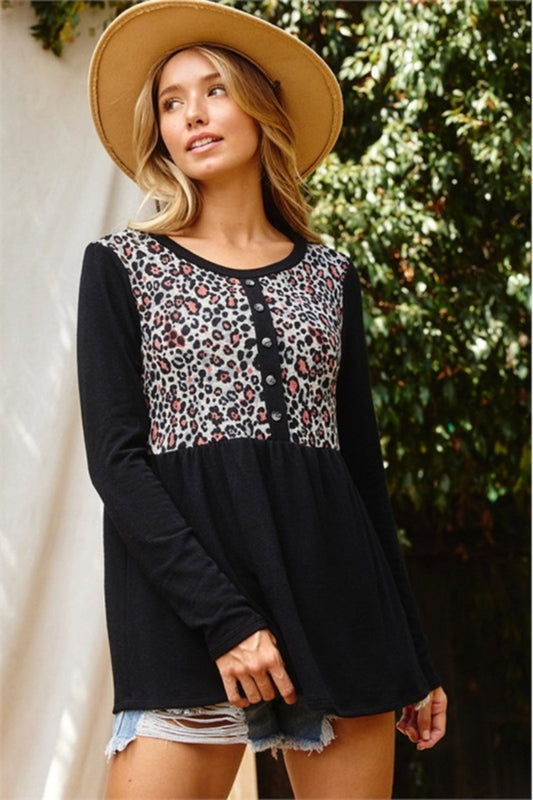 ANIMAL PRINT BUTTON DETAIL TOP
