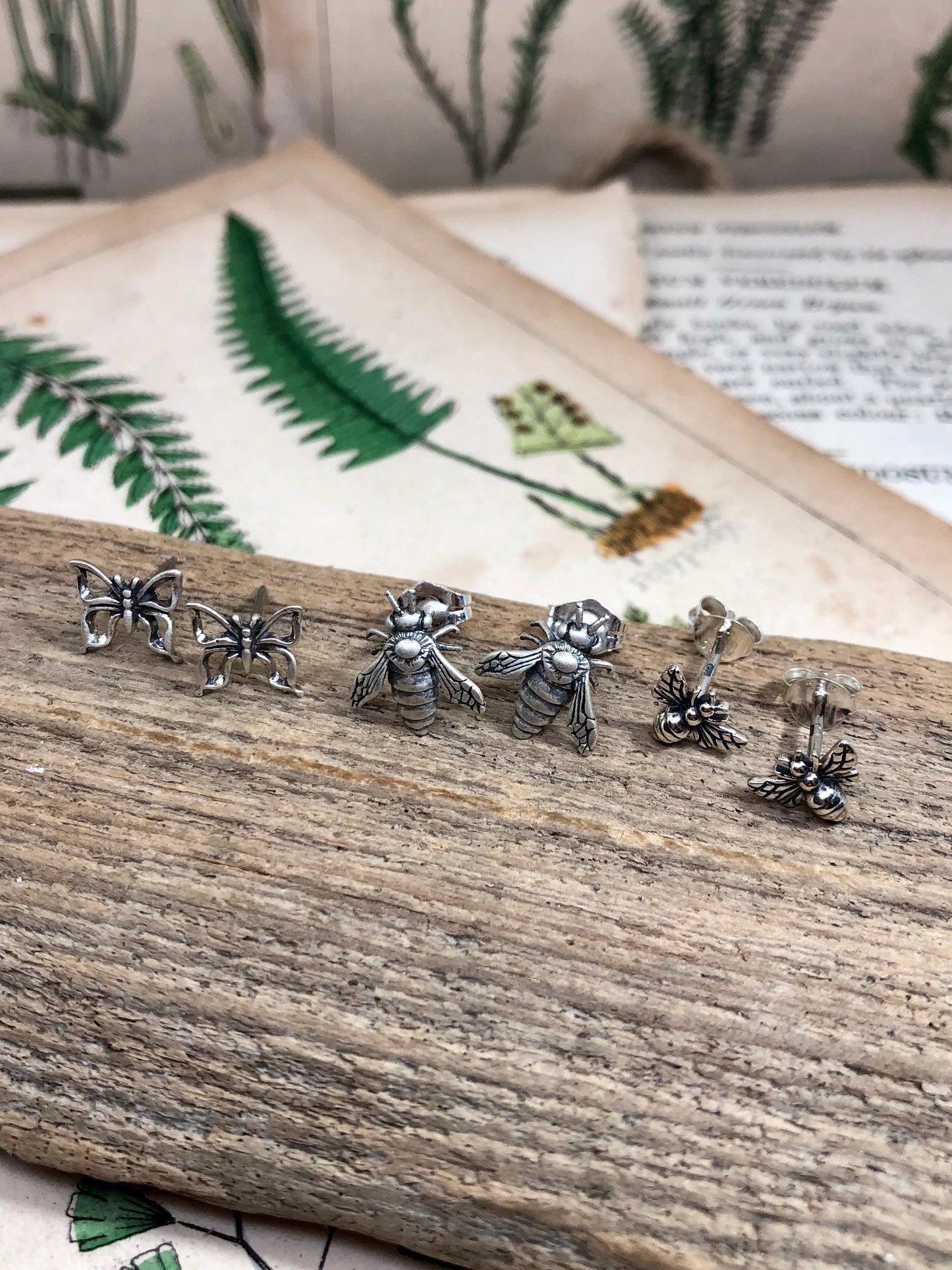 Small Bee Studs