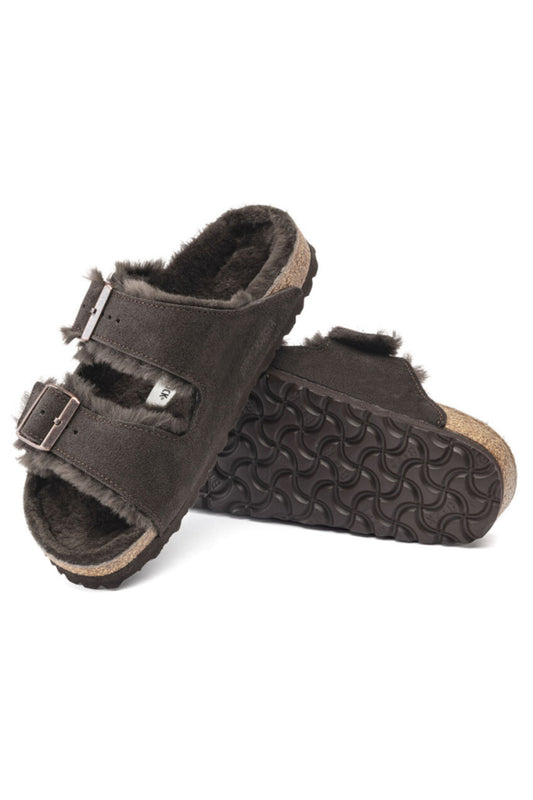 Birkenstock Arizona Shearling Narrow Width in Mocha