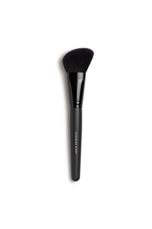 BLOOMING BLUSH BRUSH Synthetic Makeup Brush