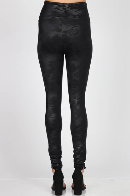 Camo print leatherette legging