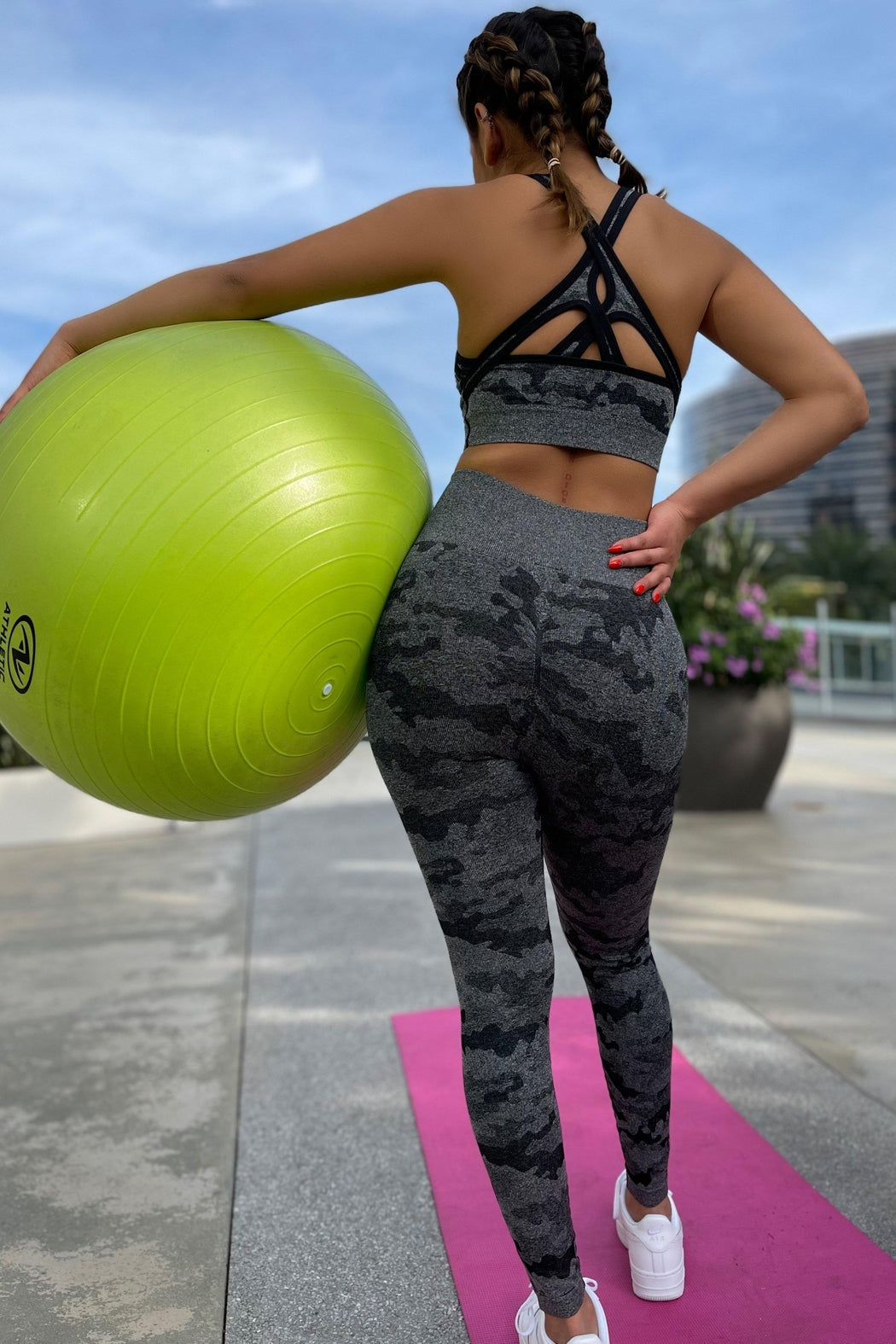 Wonderflex: Camo Top