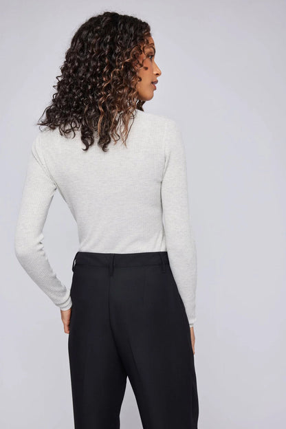 Olympia V-Neck