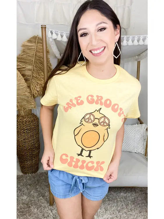 Yellow  One Groovy Chick Graphic T-Shirt