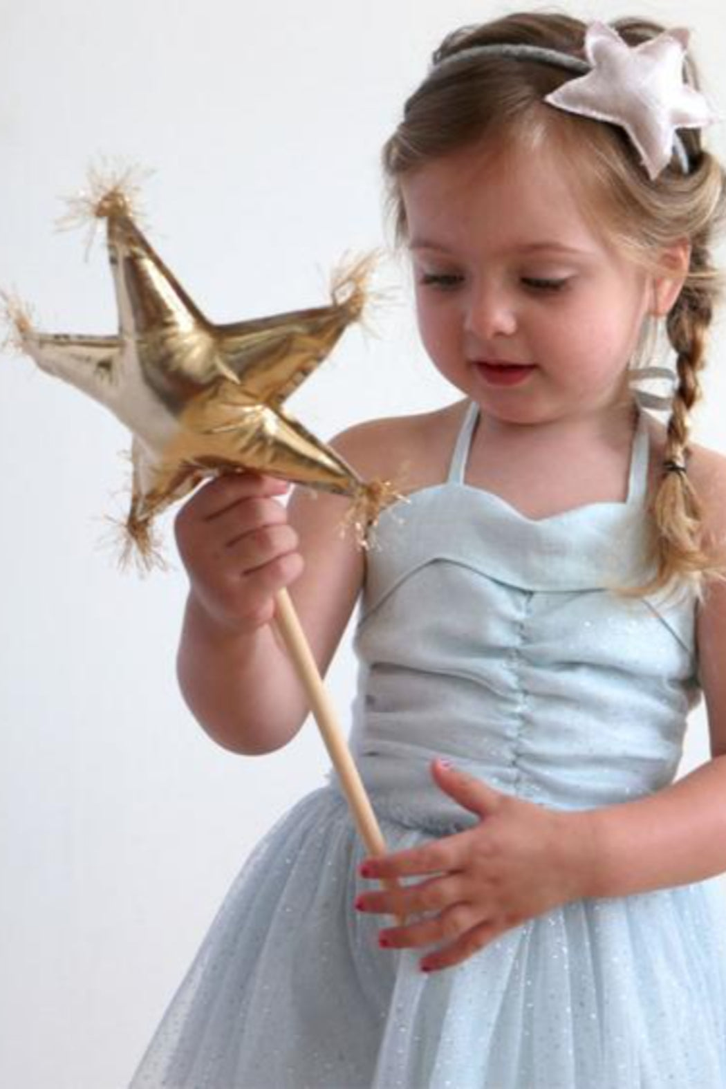 Oh Baby! Metallic Star Wand