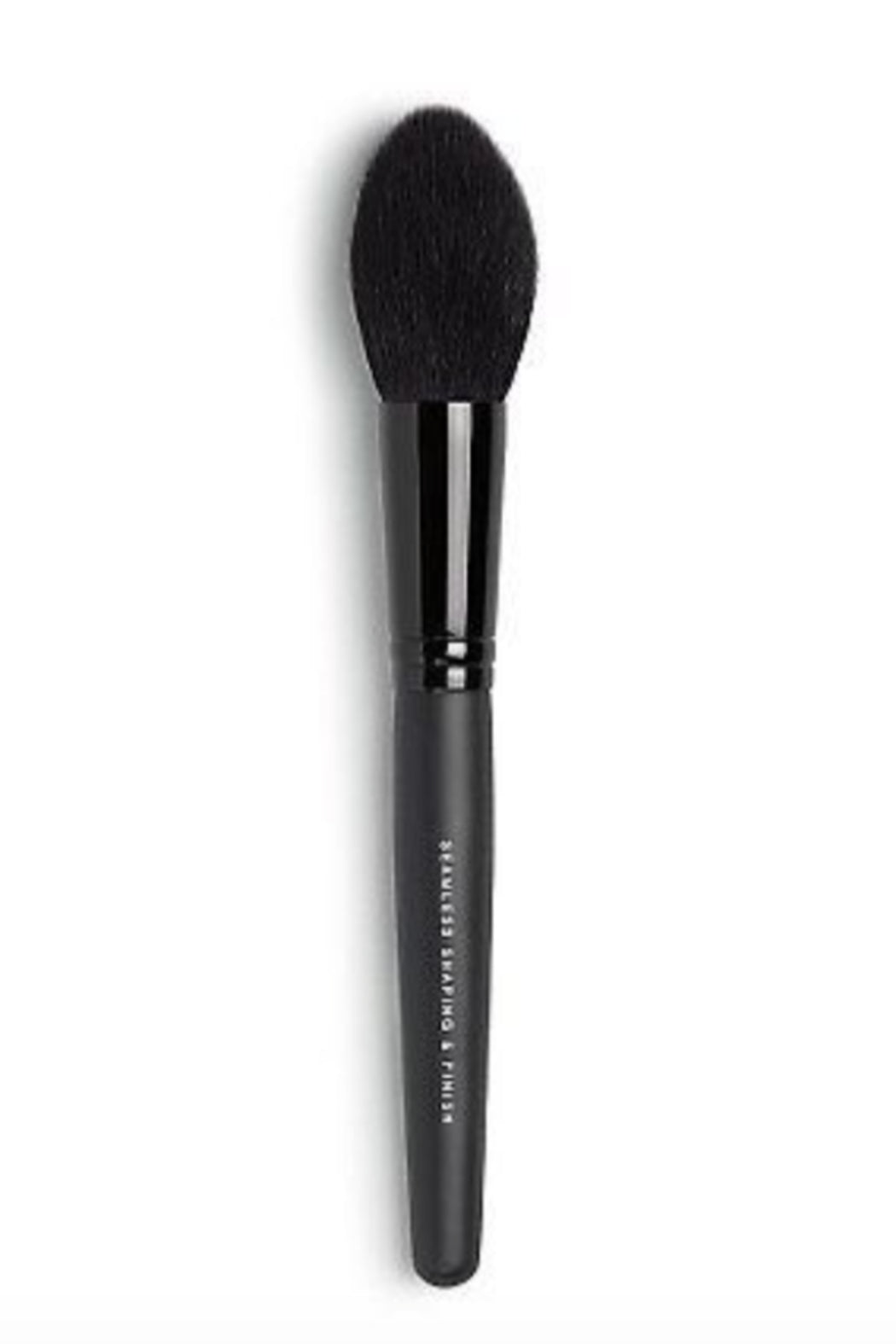 SEAMLESS SHAPING & FINISH BRUSH Natural Fiber Makeup Brush