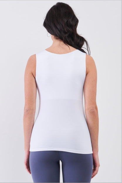 Seamless Sleeveless Round Neck Tank Top