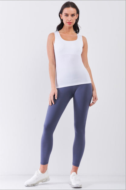 Seamless Sleeveless Round Neck Tank Top