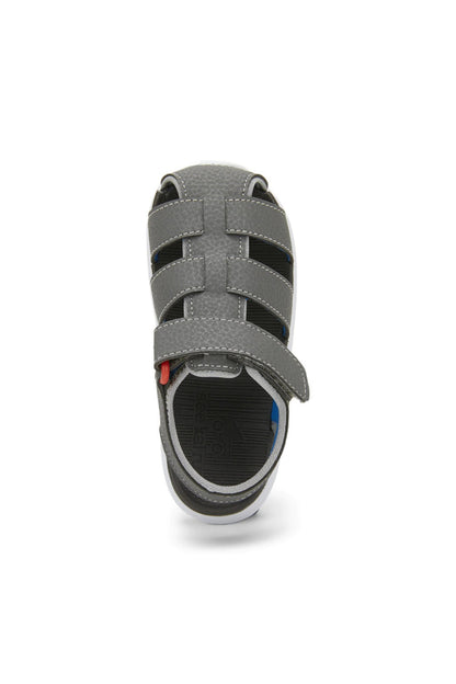 See Kai Run Cyrus IV FlexiRun in Gray