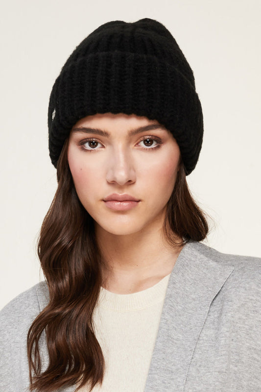 SOIA & KYO KNIT HAT