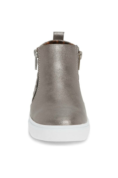 Steve Madden JReggie