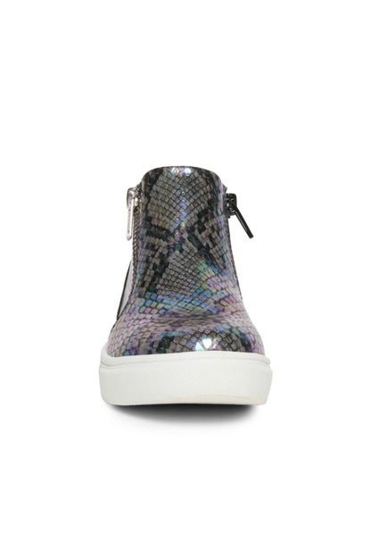 Steve Madden JReggie