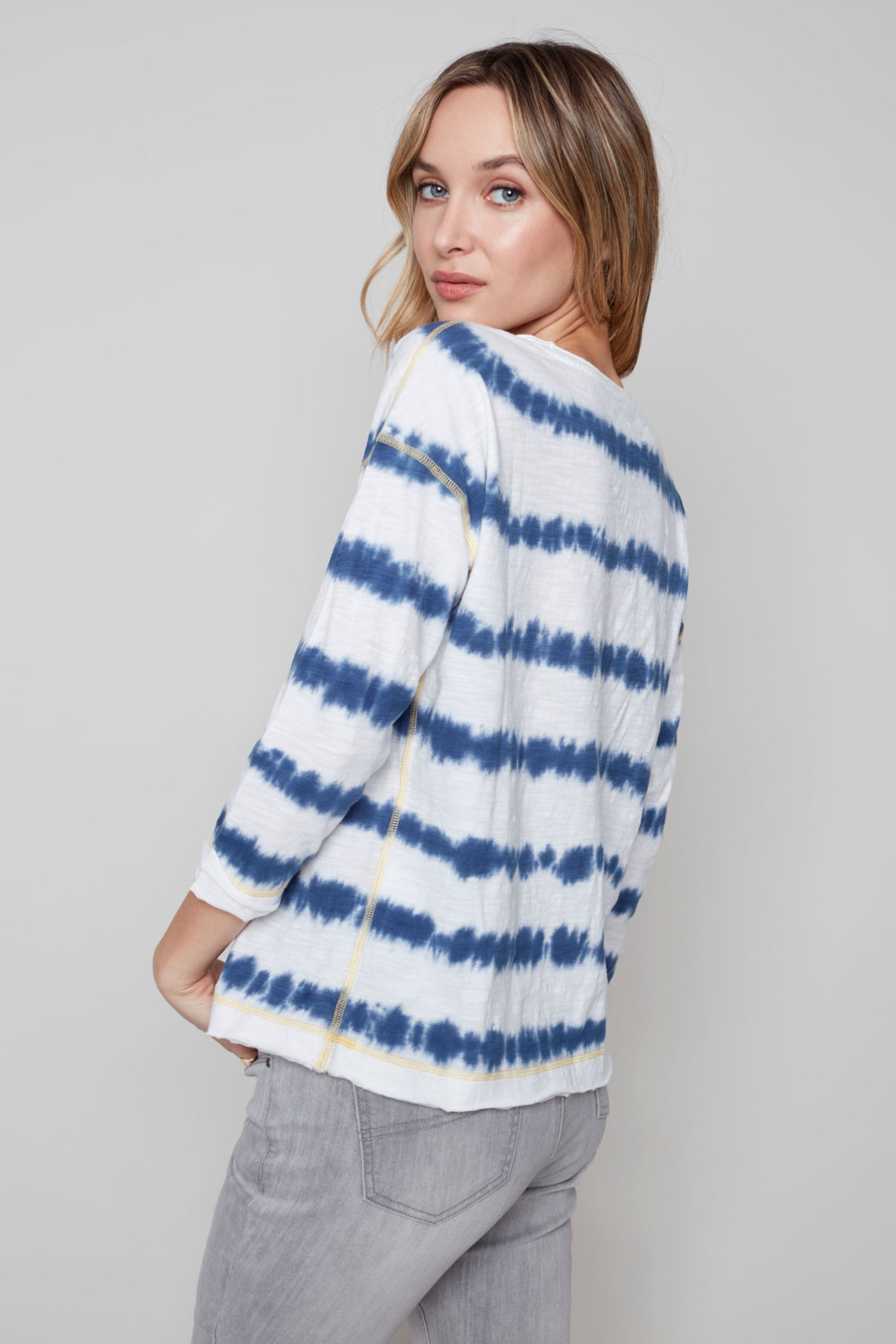 Striped 3/4 sleeves round neck smile patch top