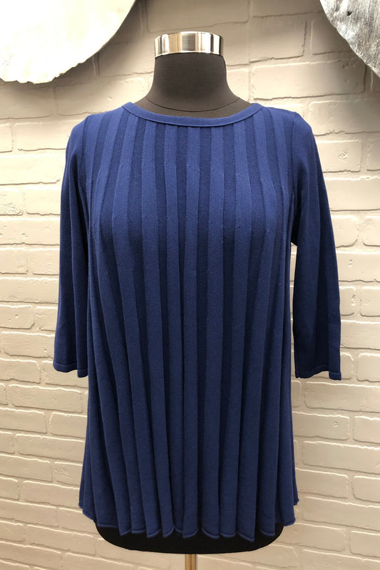 Swing sweater
